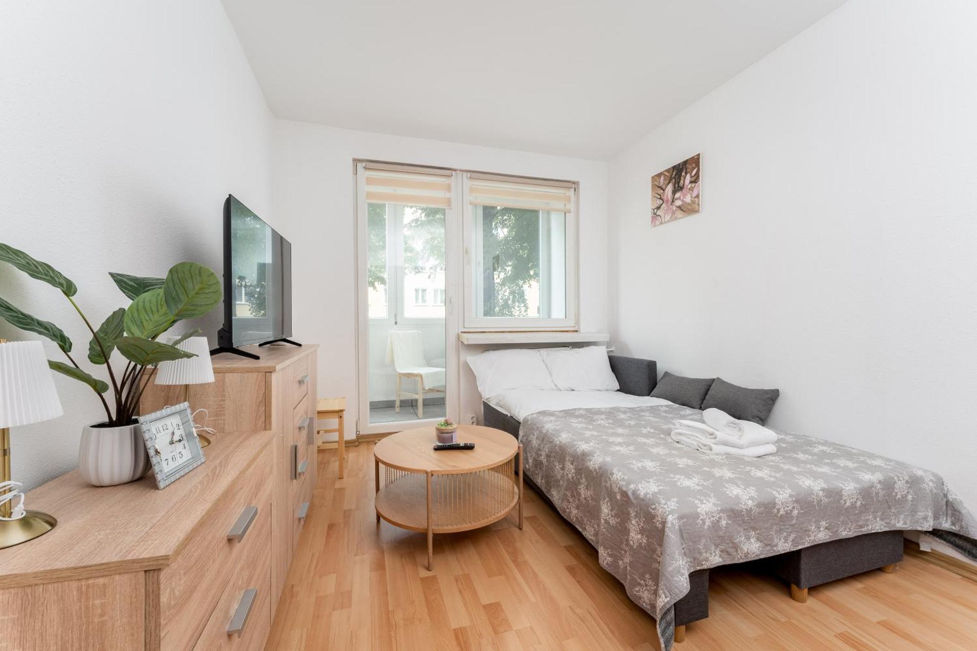 Osiedle Piastow Comfort By Bookinghost Apartment